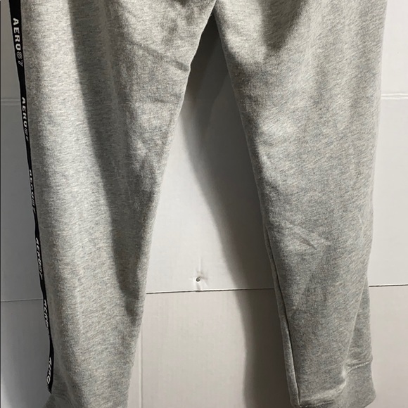 NWT..AERO JOGGER SWEATPANTS - Picture 4 of 8